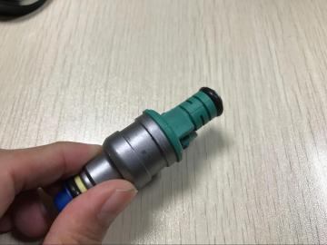 Fuel Injector 0280150415