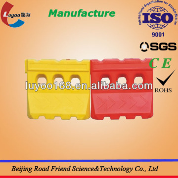 High quality Blowing molding 3 holes traffic barrier
