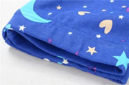Hot Selling Cute Moon pattern Printed Enfant Nightclothes Latest Design Children Pyjamas