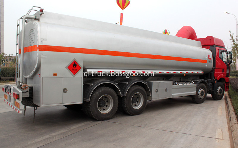 bulk fuel trucks