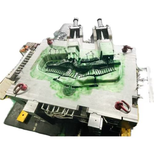 Arka Boyuna Kiriş için HPDC Kalıbı