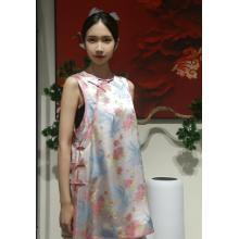 top sin mangas rosa claro