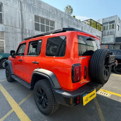 Domestically Produced Hardcore Off-Road Tank 300