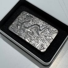 Тытанавая зашпілька цмока