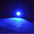 Wiederaufladbares LED-Flutlicht 24 LED
