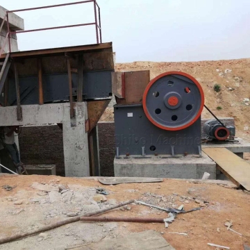 Small Scale Jaw Crusher and Crushing Plant Price in China