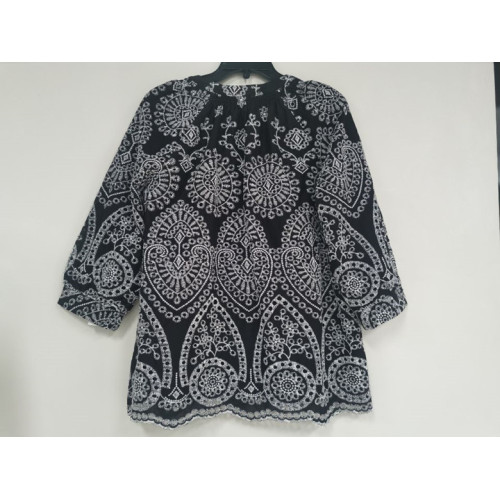 Blusa de manga longa de mulheres tecidas