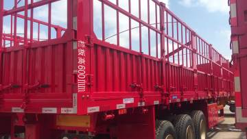 Tri Axles Heavy Duty Delivery Animal Transport Stake