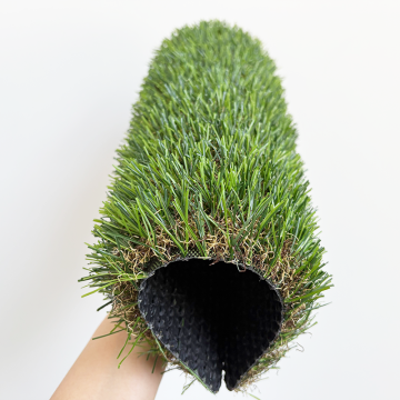 Rumput buatan yang tahan lama untuk lansekap luar ruangan