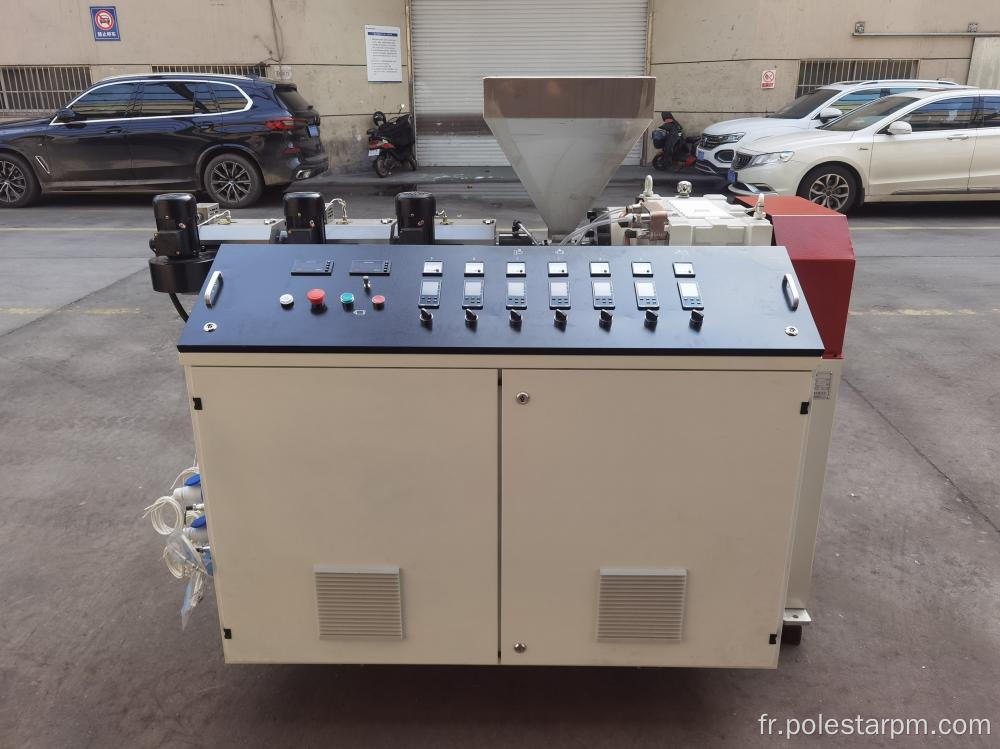 Machine d'extrusion de tuyaux en plastique PE / PVC / PPR pour la fabrication de tuyaux