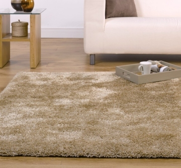 Cozy Shag Rug, 100% Polyester Material