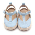 Zapatos de vestido de bebé de cuero suave para niñas