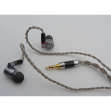 Musiker-In-Ear-Monitore mit abnehmbaren Kabeln