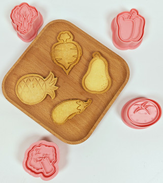3D Vegetable Shape Cookie Molds Set - Plastic Cookie Cutter Mold for Baking