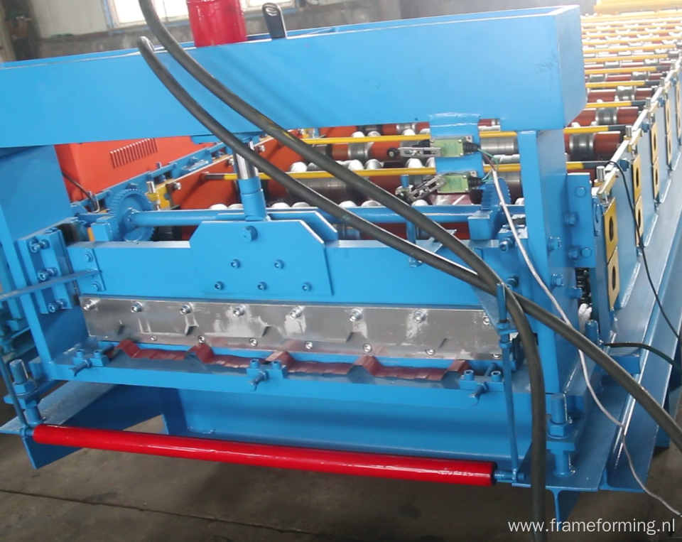 840 Roof Tile Roll Forming Machine