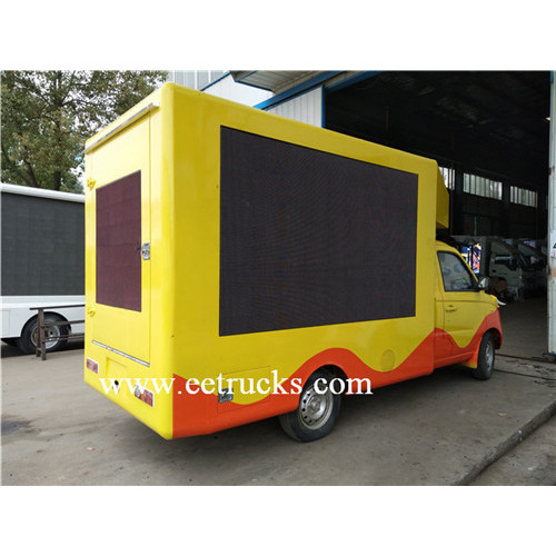 P4 P5 LED Mobile Advertising Trucks