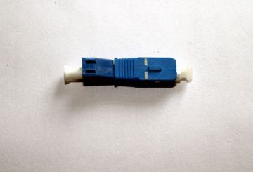Sc Male To Lc Female Fiber Optic Adaptor Low Insertion Loss For Catv