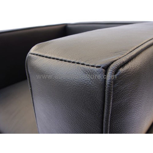 Le Corbusier sofa LC2