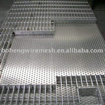 Steel Frame Lattice