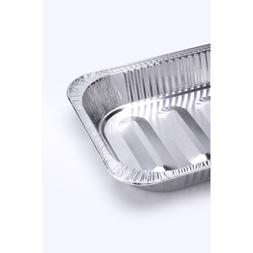 Microwave Safety: Placing Foil Trays Correctly