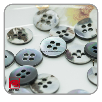 Fashion Troca Shell & Mother of Pearl Buttons