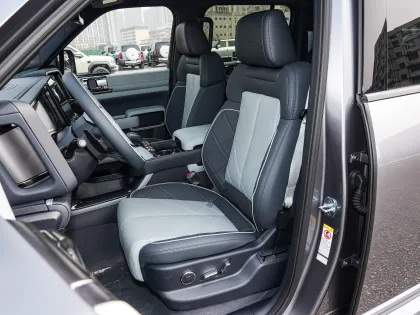 2025 BYD Leopard5 plug in hybrid suv