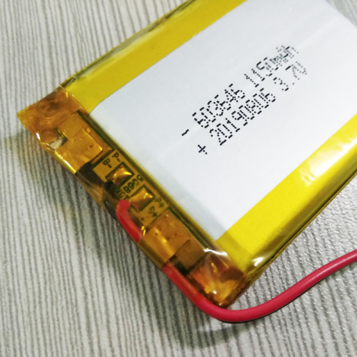 뜨거운 인기 상품 603646P 3.7V 1150mAh Lipo 건전지