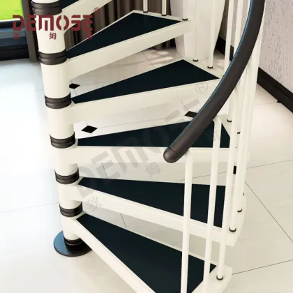 High-End Residential Panoramic Glass and Solid Wood Customization