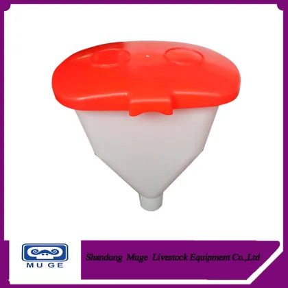 Sow free feeder pig feeding ball for livestock equipment