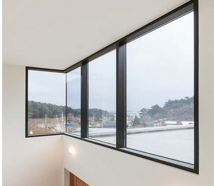 Aluminum casement windows