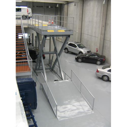 Movable Car Lift Platform