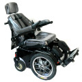 In piedi di sedie a rotelle per bambini di paralisi cerebrale
