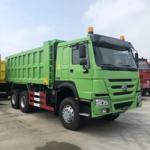 Camion à benne basculante Sinotruk