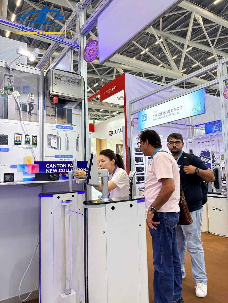 The Canton Fair Remains Hot on its Fifth Day: HFSecurity Biometric Solutions Shine Brightly