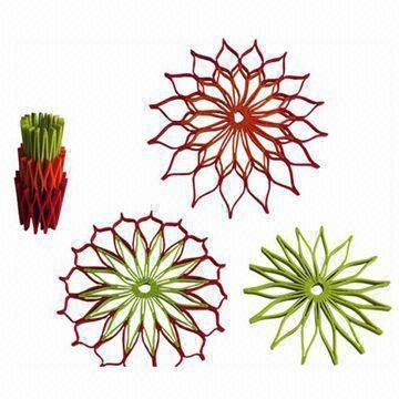 Foldbale Food Grade Silicone Heat resistant Pad in flower shape