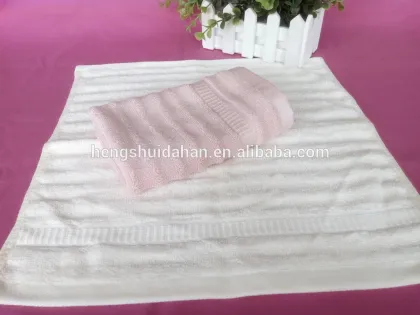China Factory Best Quality Face Bamboo Towel Wash Towel Wholesaler