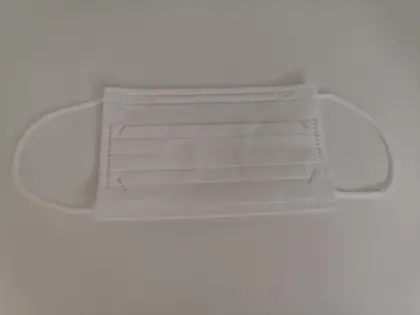 Ordinary three-layer non-woven flat face mask