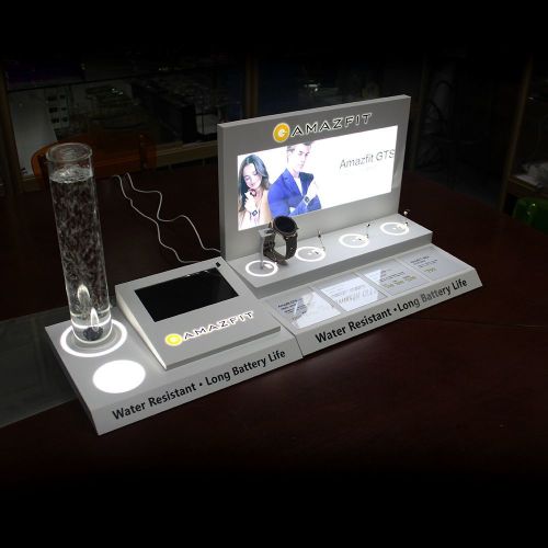 High end modern acrylic watch display stand