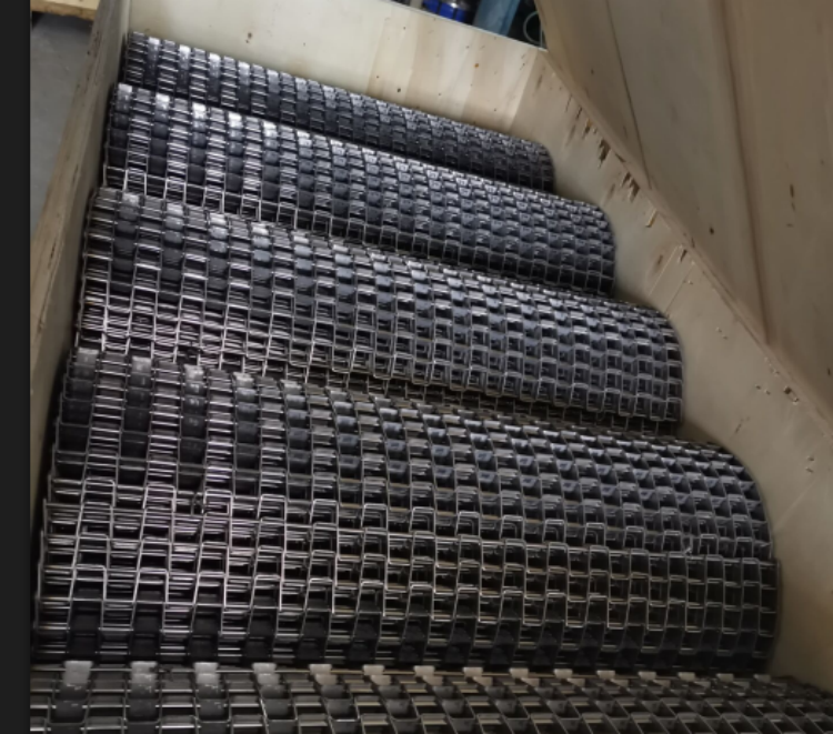 Metal conveyor belt