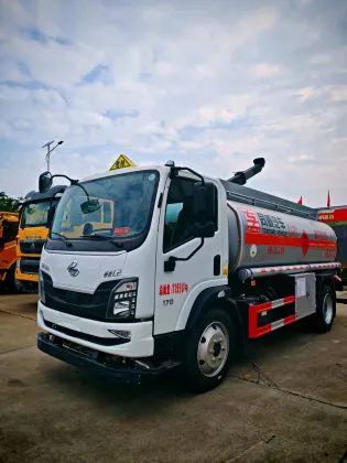 Dongfang Liuqi 10.2m ³ oil tanker truck