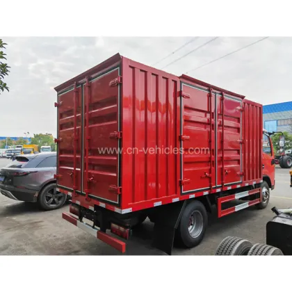 Dongfeng DFAC 4X2 5t Van Box Cargo Truck: Specifications and Features