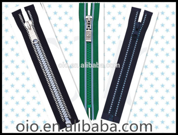 2015 High quality & Reflective Zipper For bag & garment