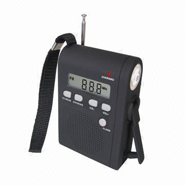 Digital Tuning AM/FM Dynamo Radio with LED Torch, Built-in Rechargeable Li-ion Battery