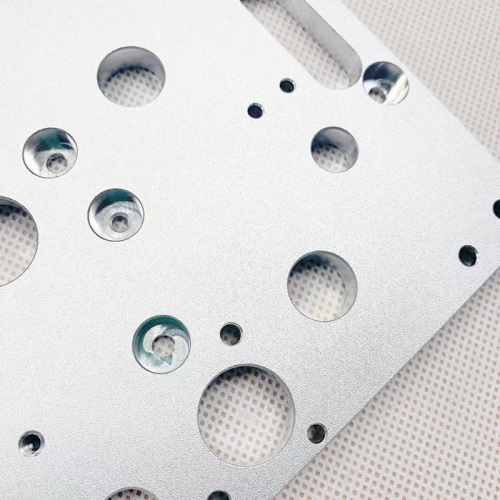 Služby 5osého CNC obrábění