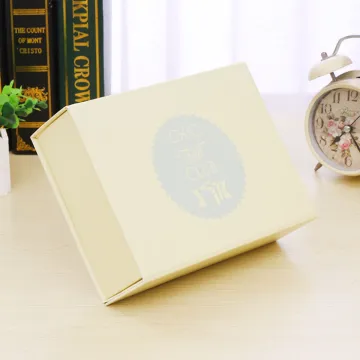 Flip Top Boxes With Magnetic Catch