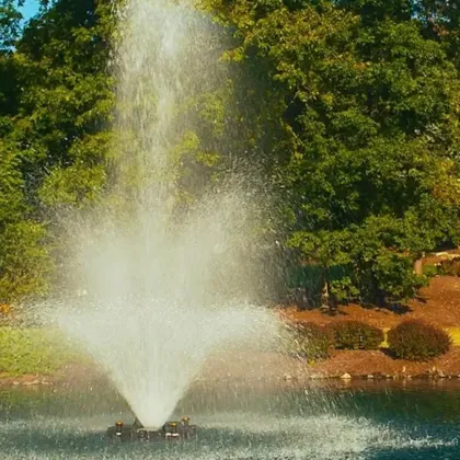 Outdoor pond floating fountain