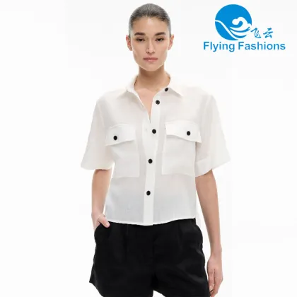 A simple and fashionable white shirt