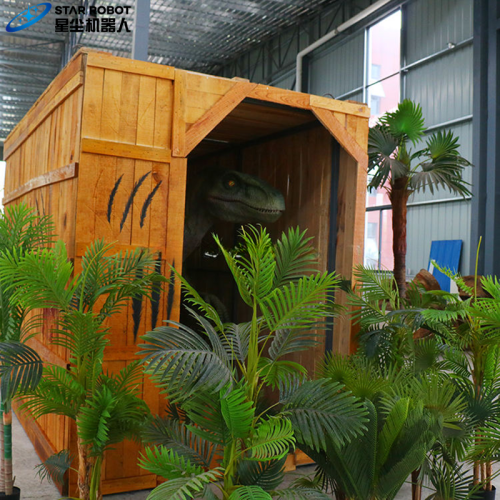 Velociraptor dinosaurus animatronik di luar kotak