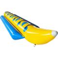 空飛ぶそりのウォータースポーツ海のインフレータブルバナナボート