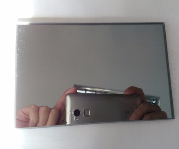 Colored tempered glass for table top